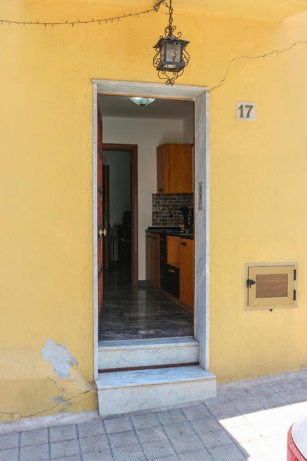 Lighthouse - Casa Di Luce Daire Reggio di Calabria Dış mekan fotoğraf